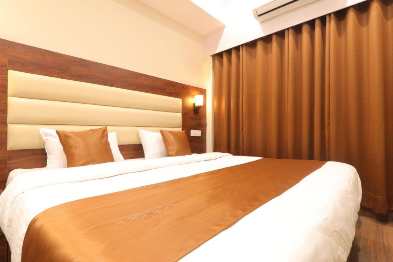 לקנאו Hotel Blueark מראה חיצוני תמונה