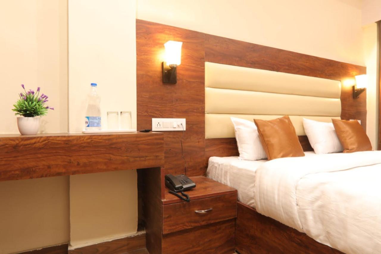 לקנאו Hotel Blueark מראה חיצוני תמונה