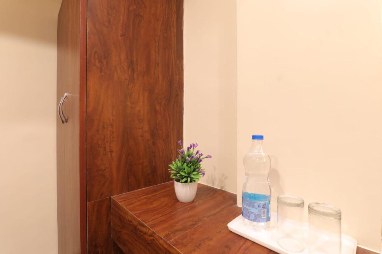 לקנאו Hotel Blueark מראה חיצוני תמונה